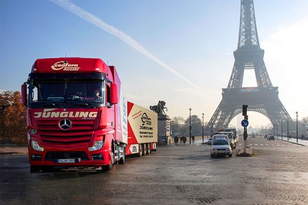 Juengling Umzugs-LKW in Paris